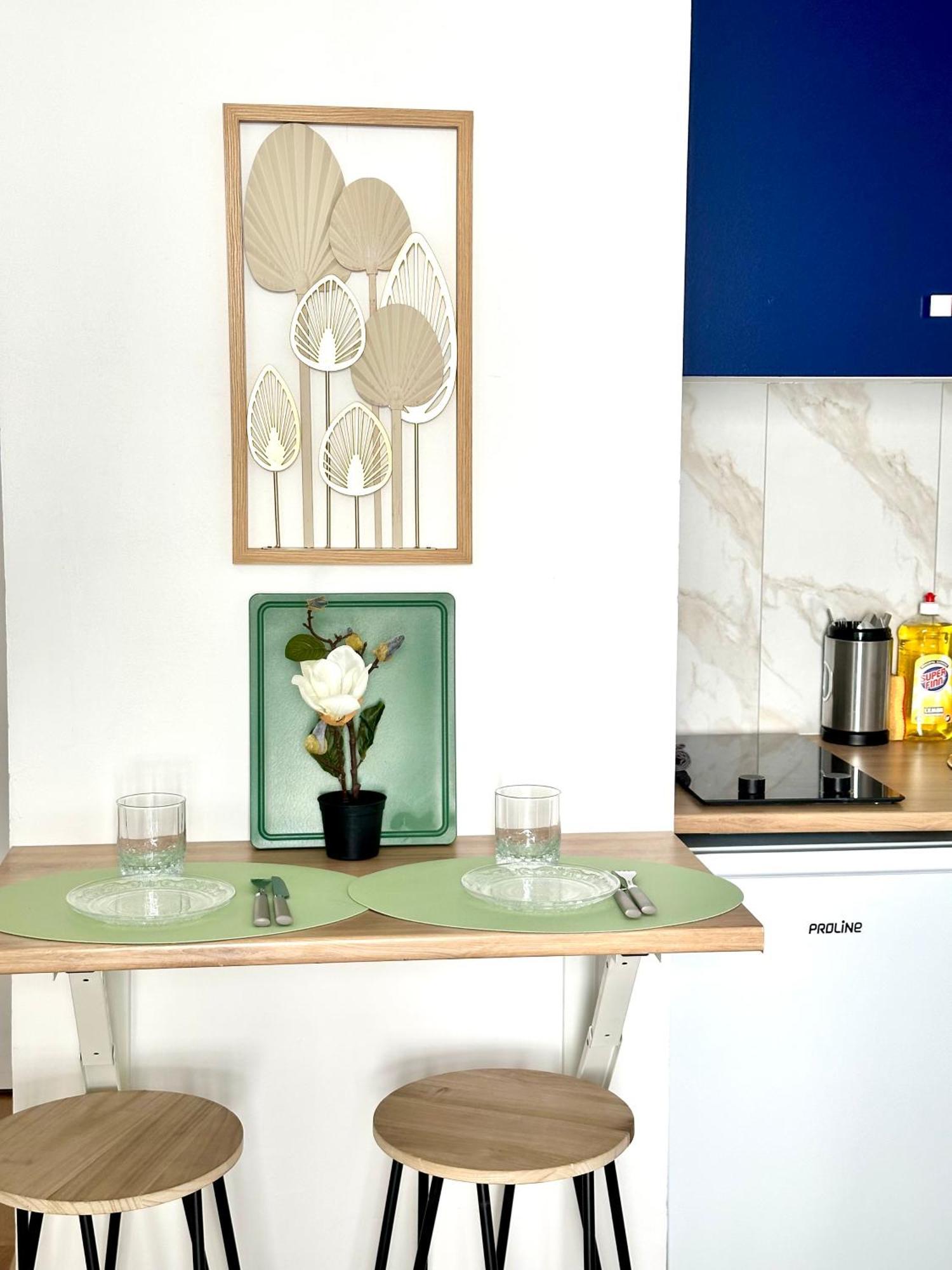 Studio Renove De Charme - Canal Saint Martin Parijs