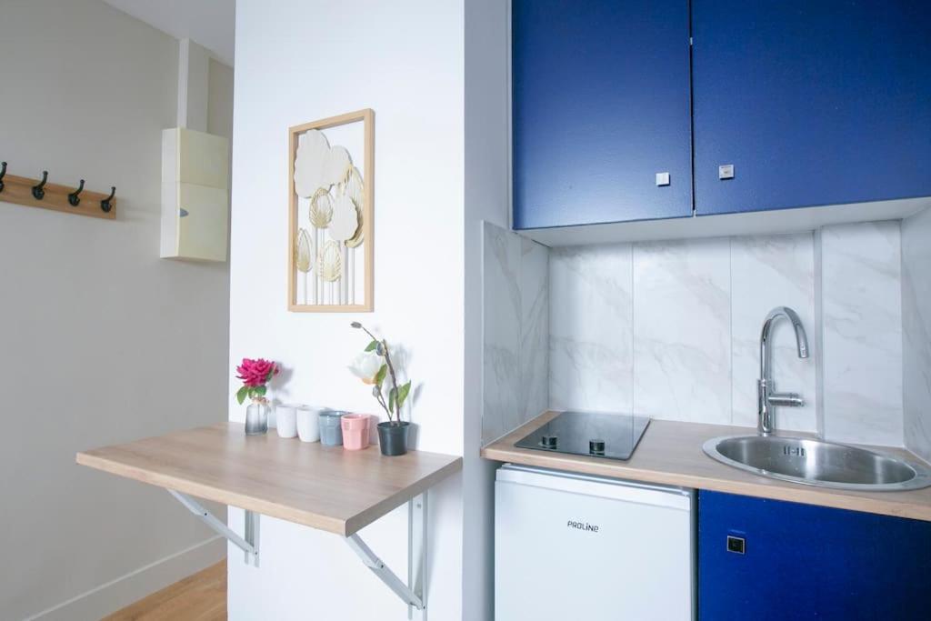 Studio Renove De Charme - Canal Saint Martin *